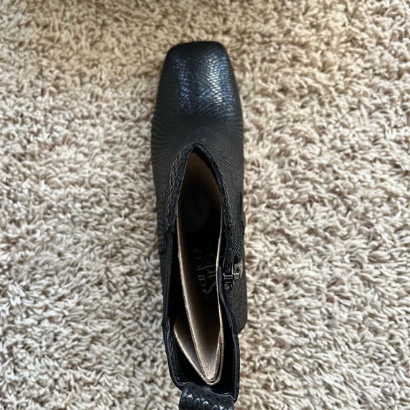 BRAND NEW IN BOX Franco Sarto Boots -size 9 - Picture 5 of 7